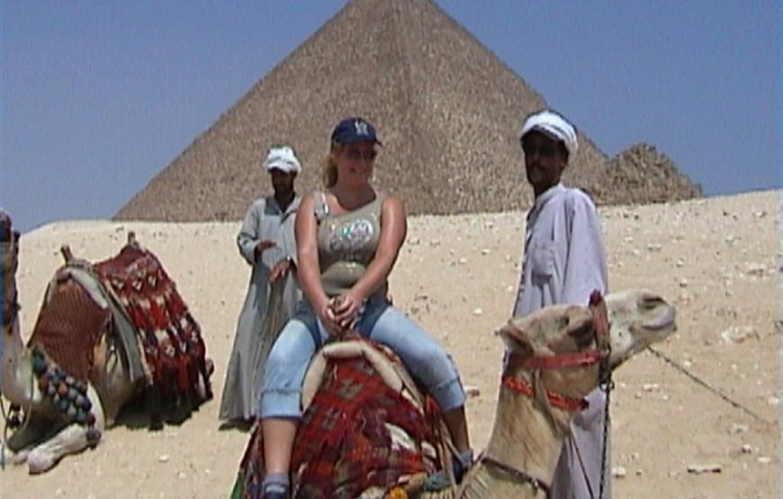 Cairo By Bus One Day: A Classic Egyptian Adventure