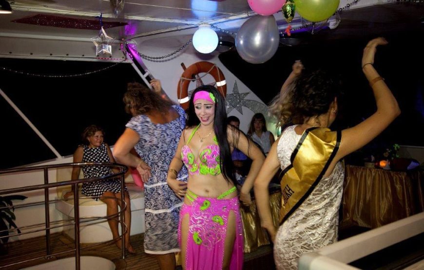 Sharm El Sheikh Dinner Cruise